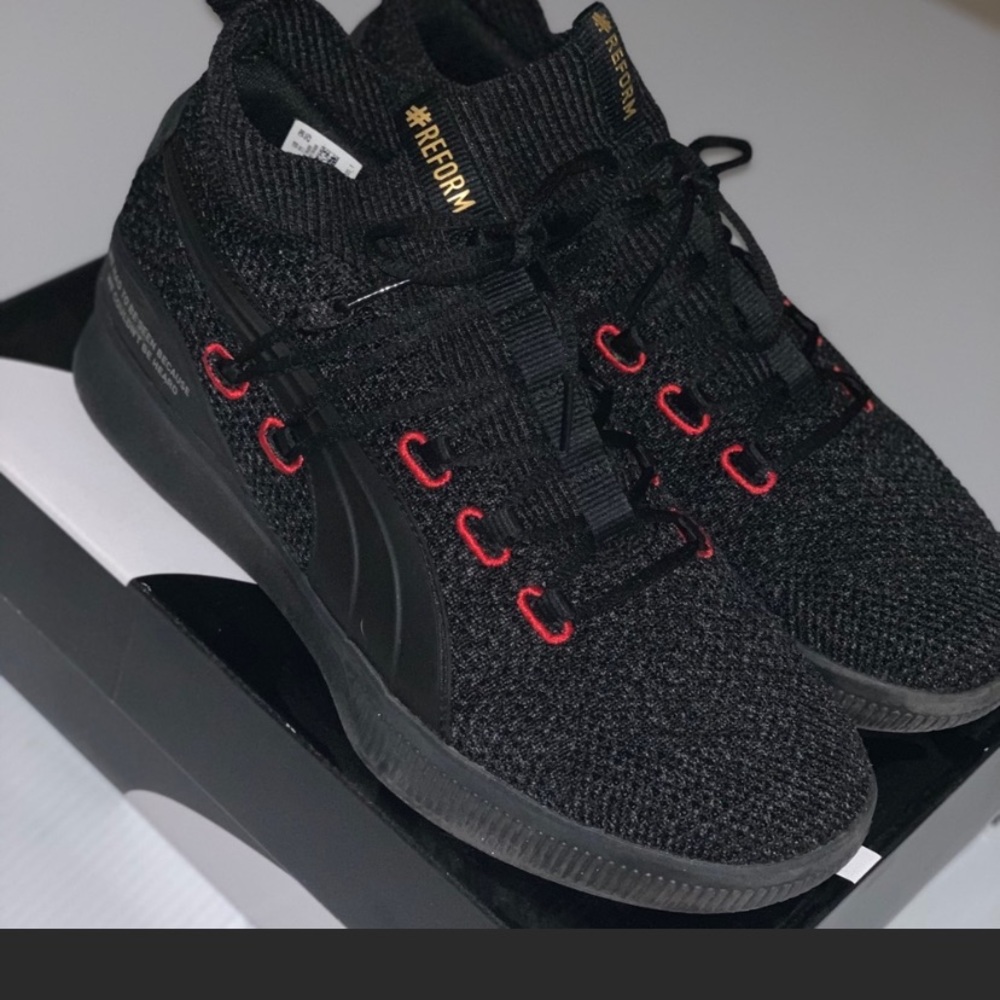 Puma Clyde Court Mens Athletic Basketball Shoes